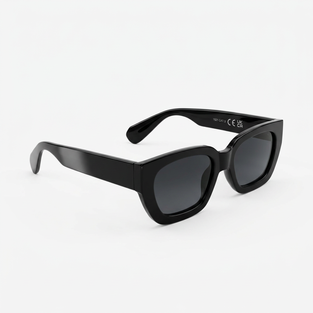 Bold Black Cat-Eye Sunglasses