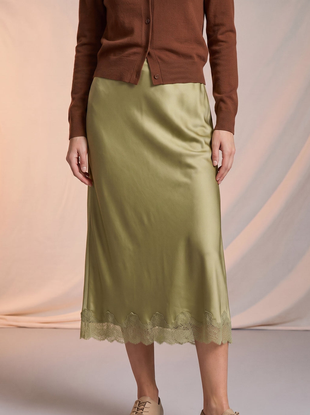 Lace detail satin drape skirt
