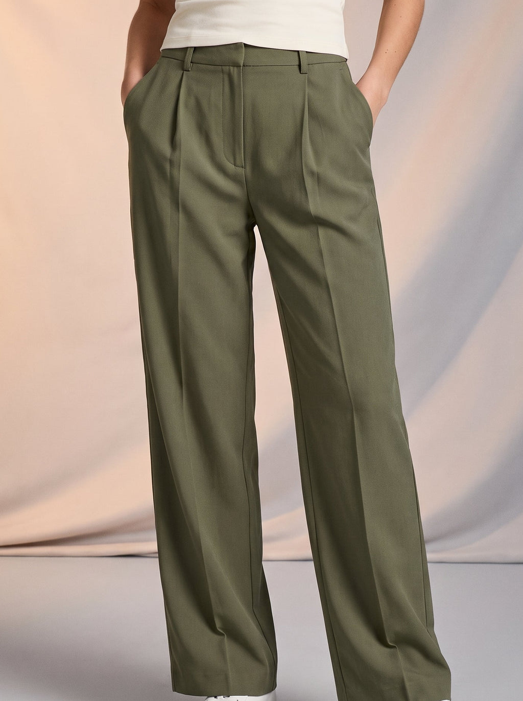 Straight leg pants