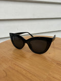 Cat eye sunnies
