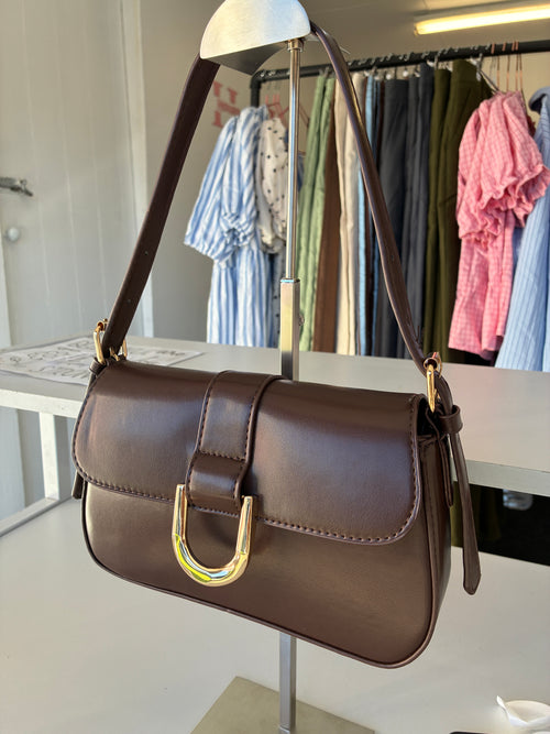 Brown buckle detail strap shoulder bag