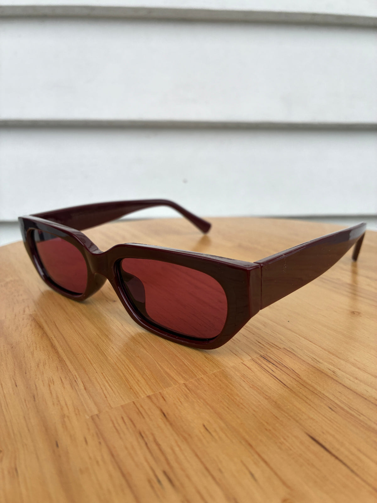 Burgundy colored retro sunnies