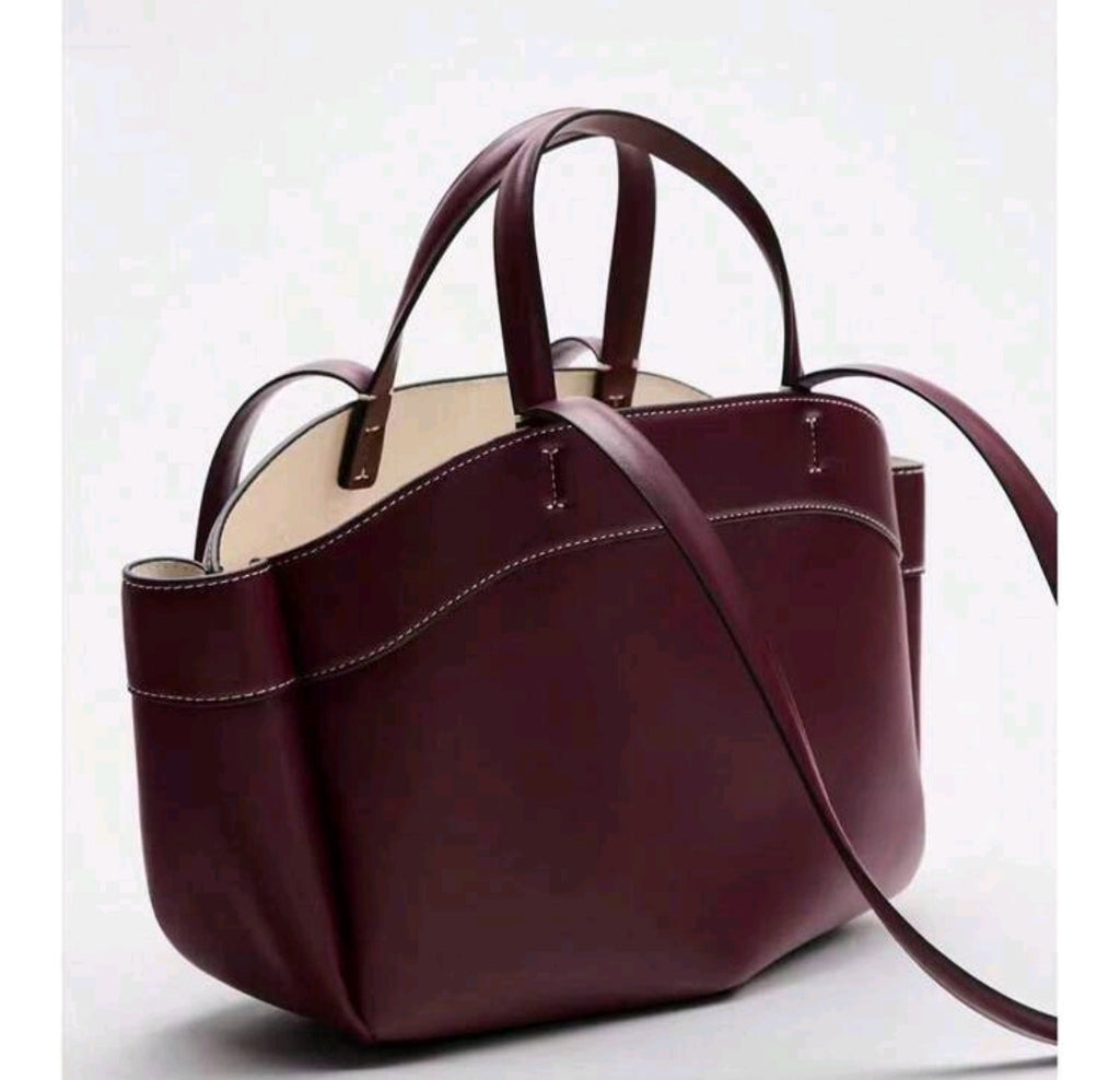 Solid tote bag