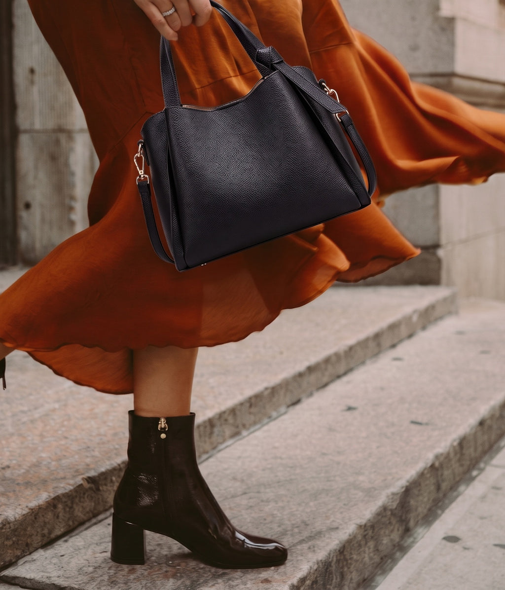 Slouchy style bucket bag