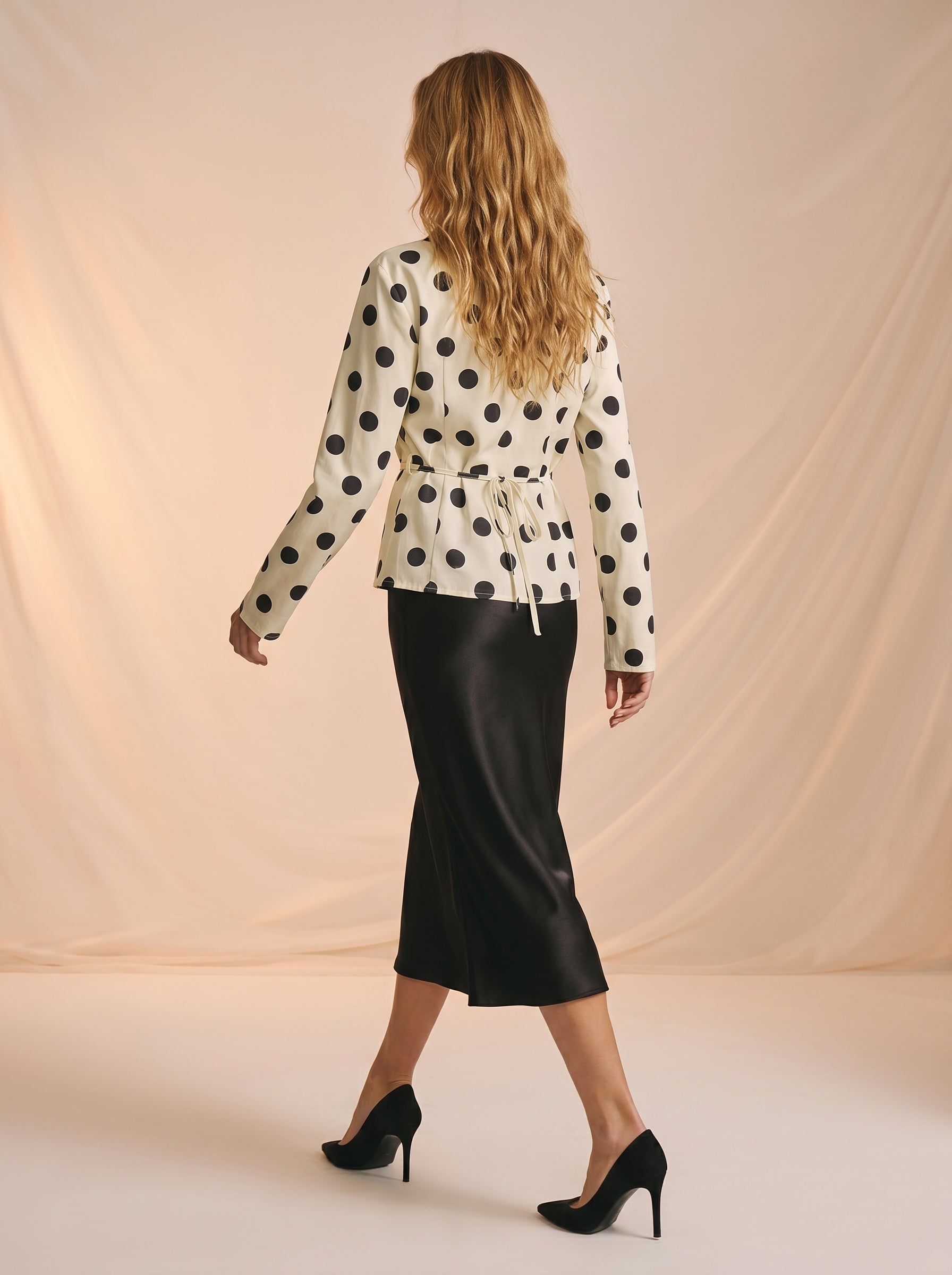 Polka dot shirt with tie detail