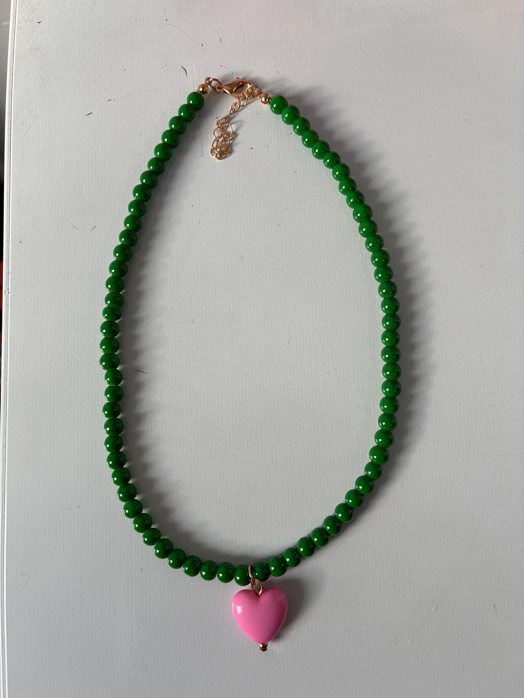 Chunky heart shaped beaded necklace (green)