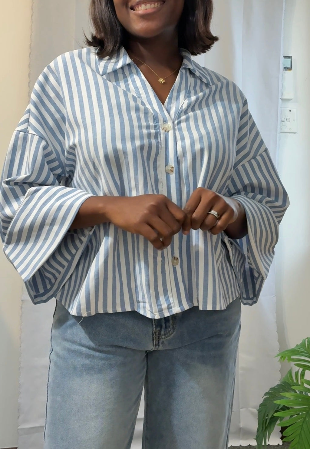 Boxy fit crop striped shirt