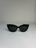 Cat eye sunnies