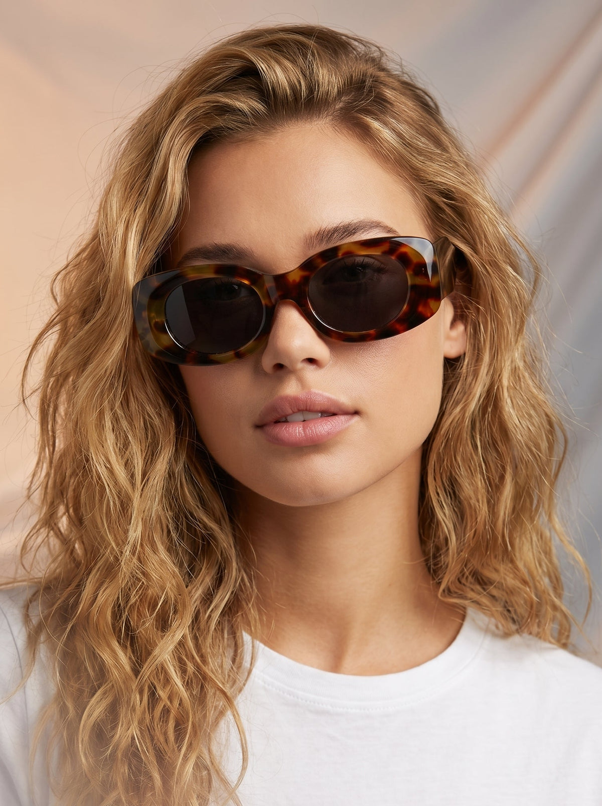 Tortoise shell design sunnies