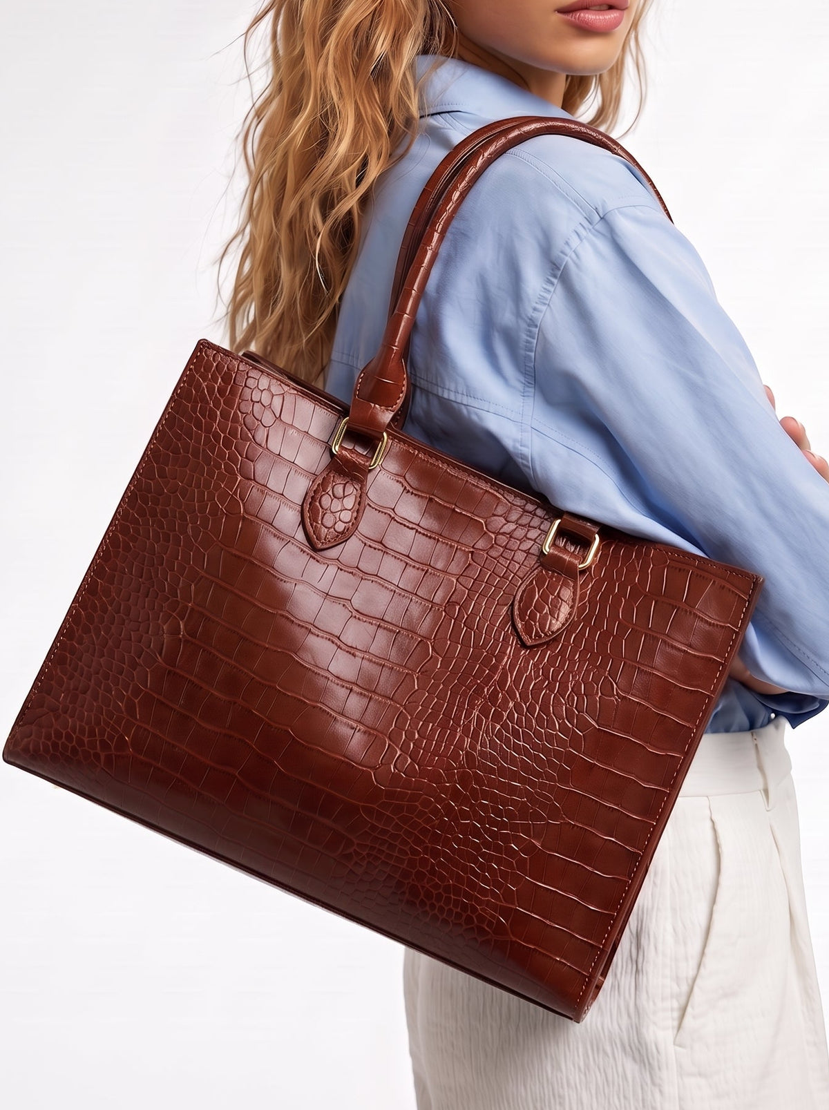 Spacious work tote