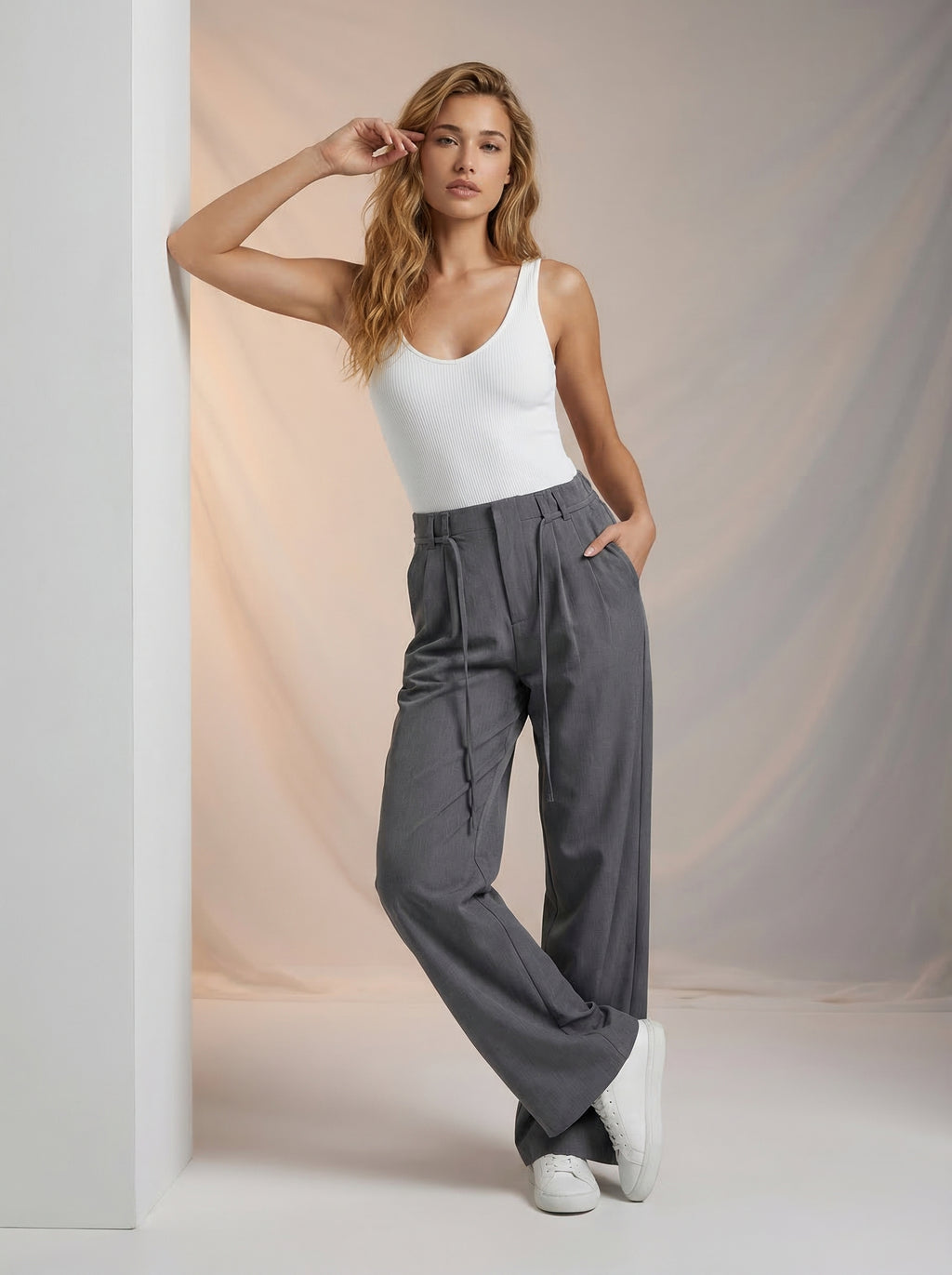 Grey waist tie details pants